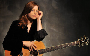 Carrie-Newcomer_544x340